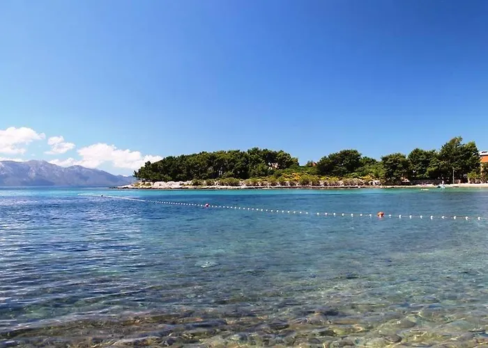 Jakov One Bedroom Daire Sućuraj